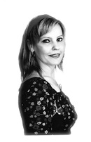 MARIA JOSÉ SEGUI PORRES